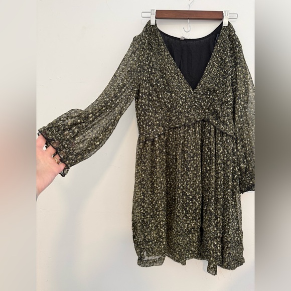 Urban Outfitters green shimmery Long Sleeve mini Dress fairy cottagecore dress - Picture 3 of 7